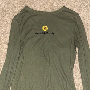 Green justify crop top